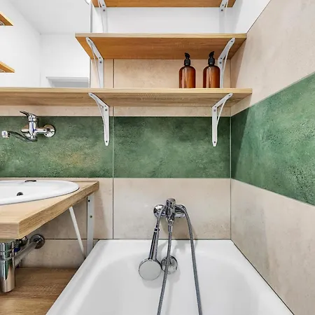 Panorama & Terrace In Center Apartament *