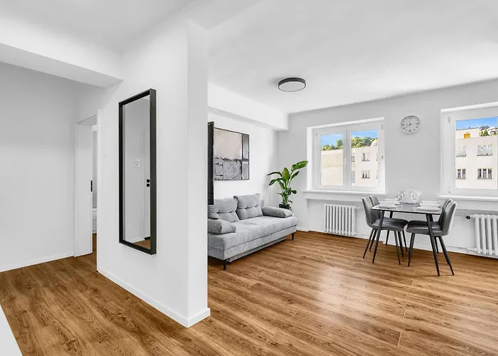 Panorama & Terrace In Center