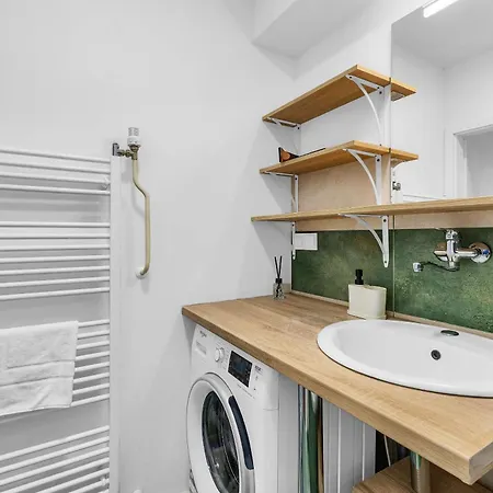 Apartment Panorama & Terrace In Center