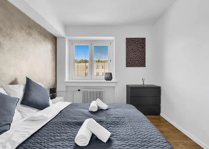 Panorama & Terrace In Center *